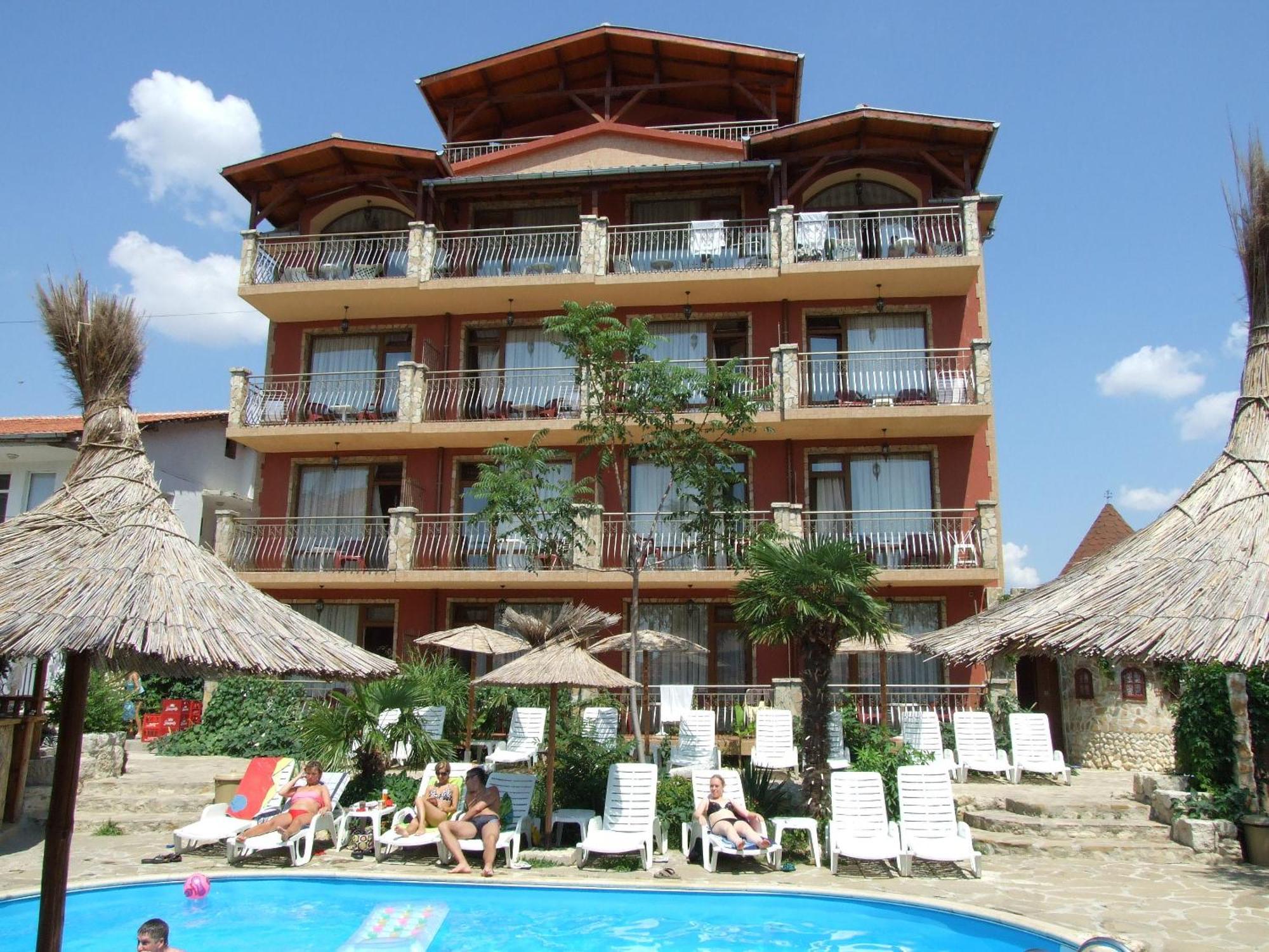 Family Hotel Tropicana Ravda Exterior foto